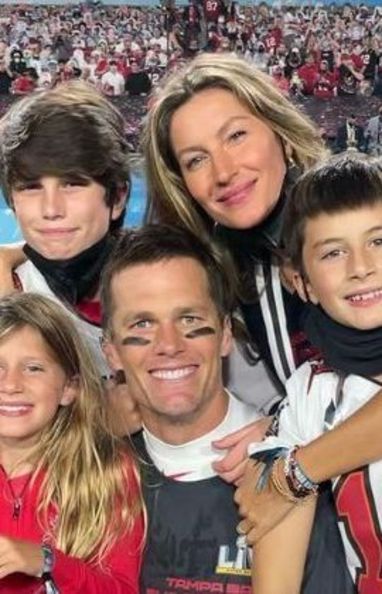 Tom Brady anuncia aposentadoria e publica fotos com Gisele (Reprodução/Instagram)